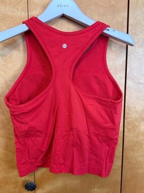 EUC - CRZ YOGA Ribbed seamless Crop Bra tank top Red Size Large